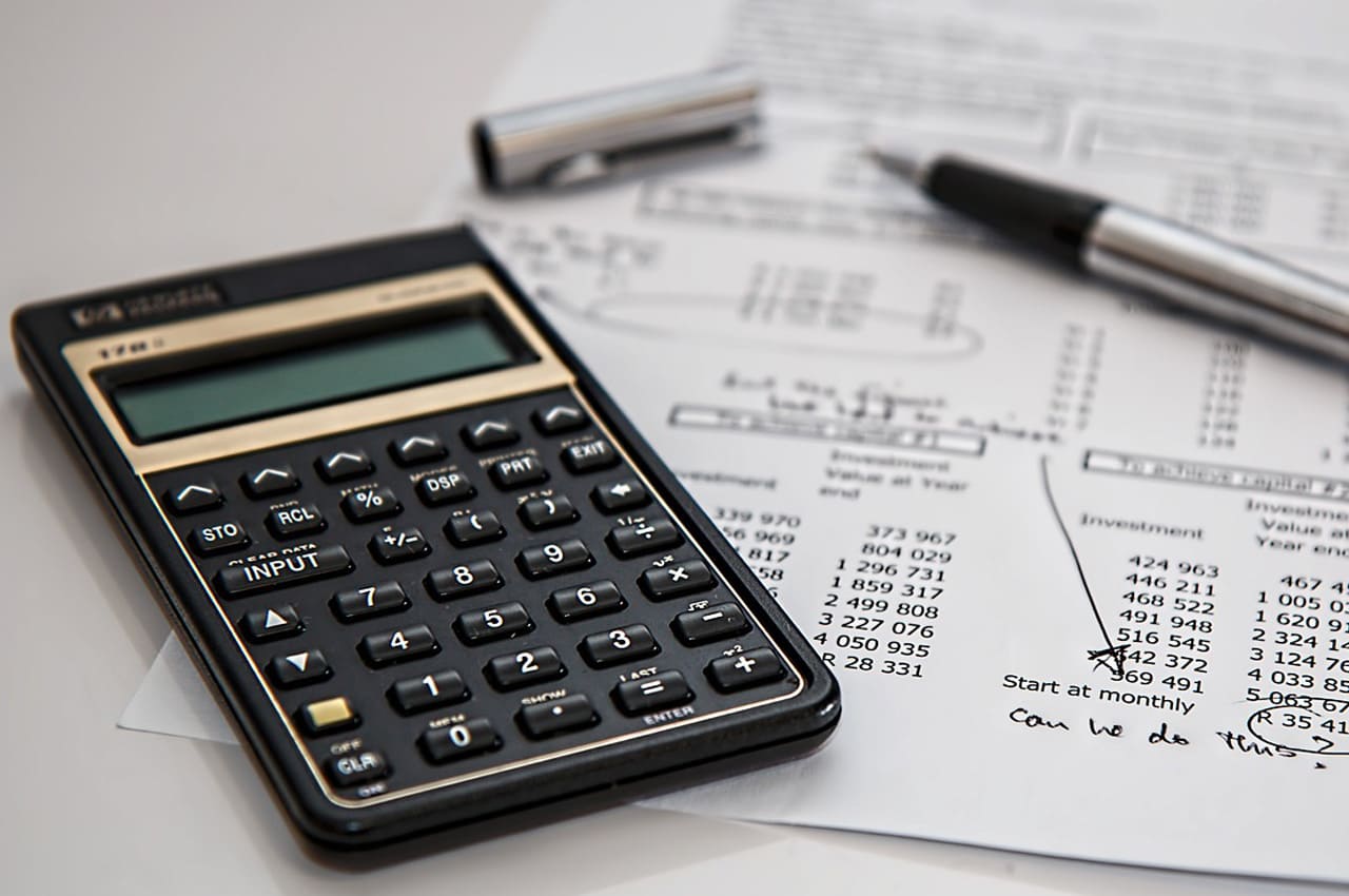 Lorem Ipsum is simply dummy text of the printing and typesetting industry